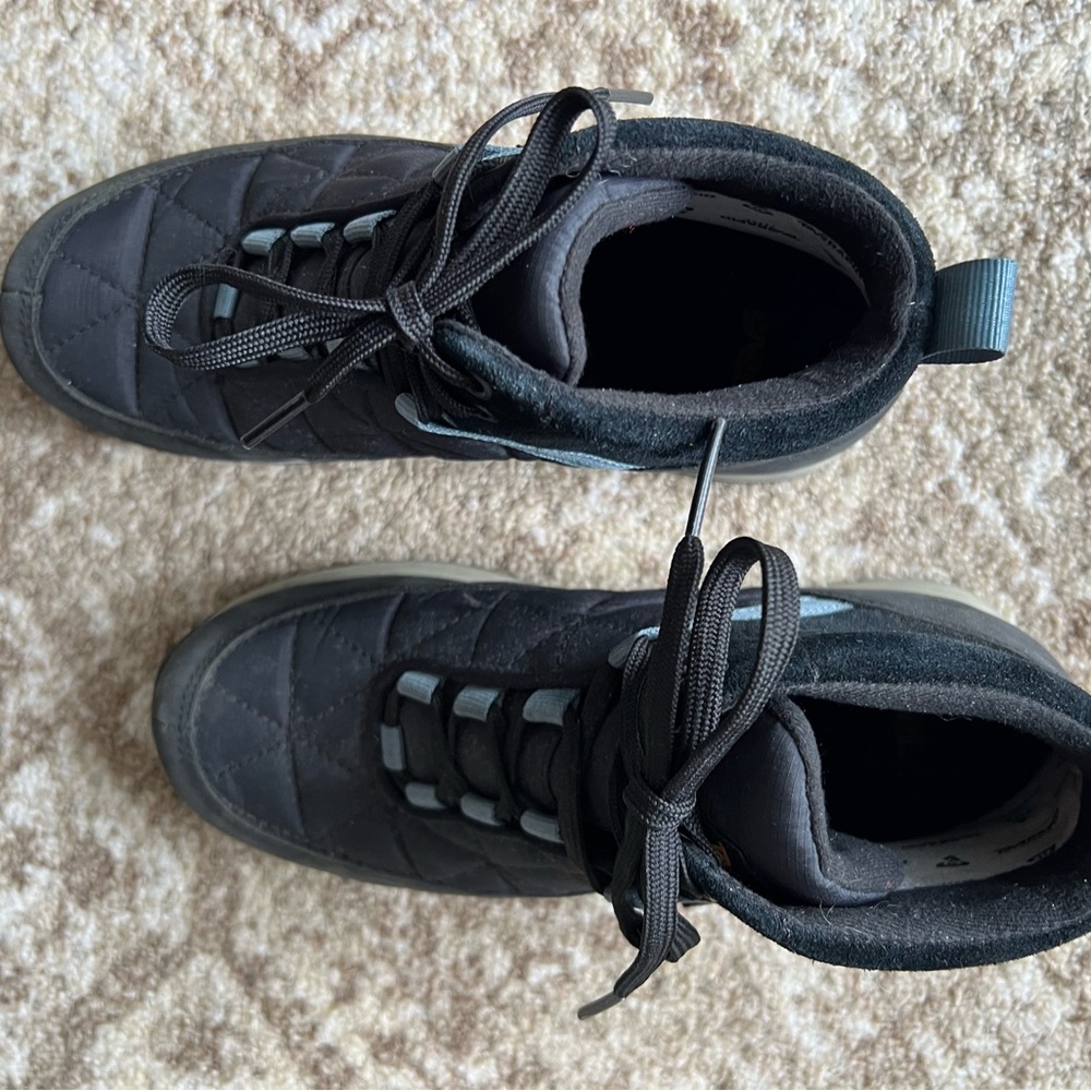 TEVA WOMENS COMMUTE WATERPROOF    **DISCONTINUED COLOR